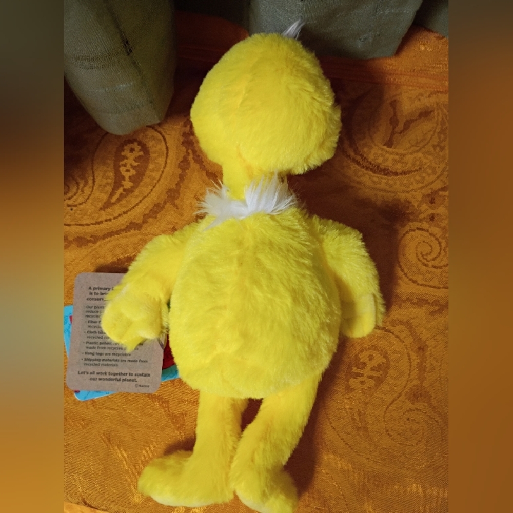 NWT 2019 Aurora Dr. Seuss Sneetch Yellow With A Green Star 12" - Picture 4 of 9